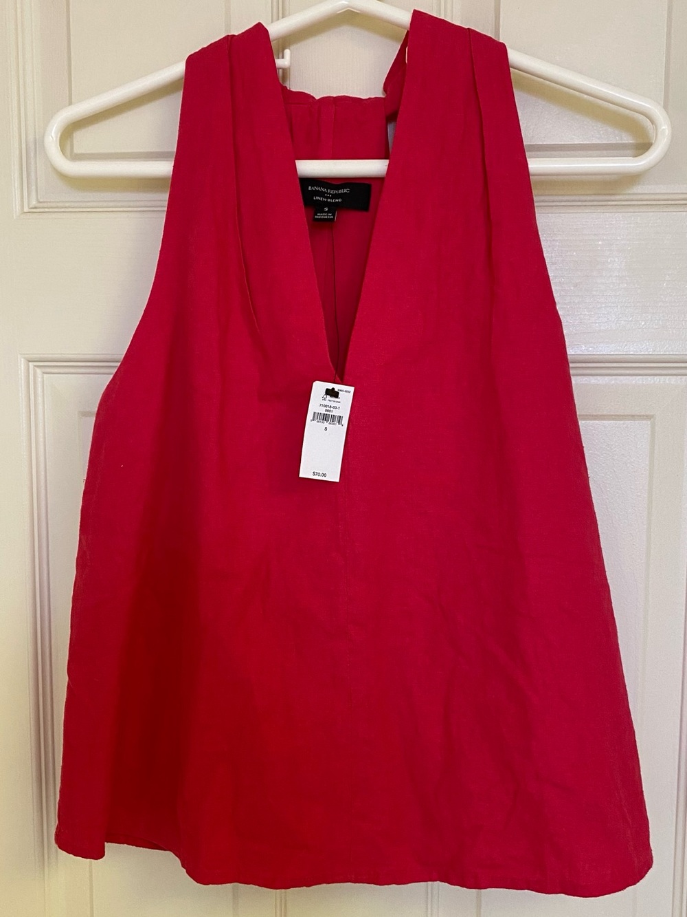 Banana Republic Sleeveless Blouse